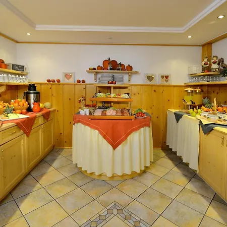 Отель Boutique Martha 3*