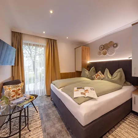 Отель Boutique Martha 3*