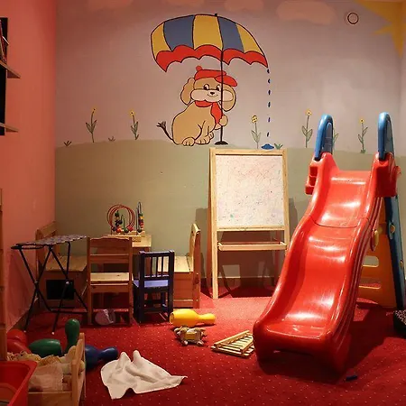 מלון Boutique Martha 3*